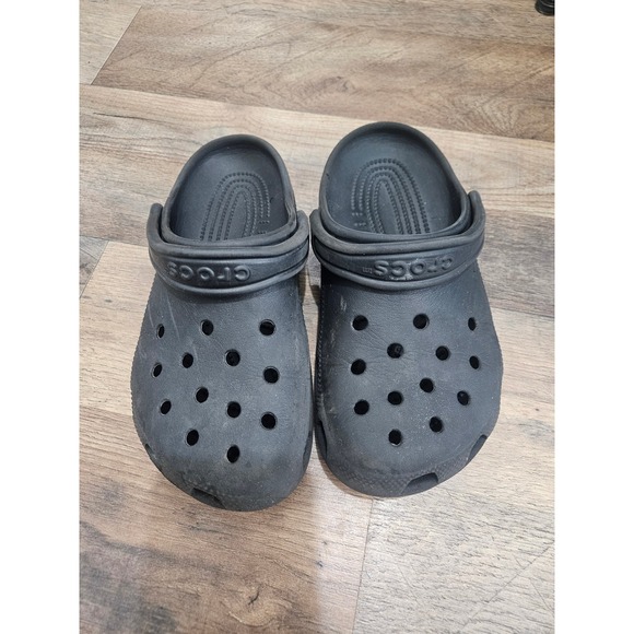 CROCS Shoes - Crocs Classic Clog Black Slip On Water Shoes Mens 4 Womens 6 10001-001